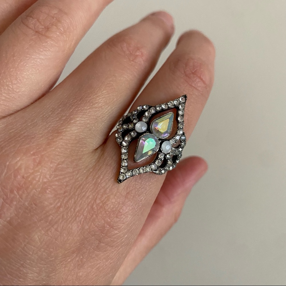 Silver Tone Geometric Iridescent Rhinestone Ring